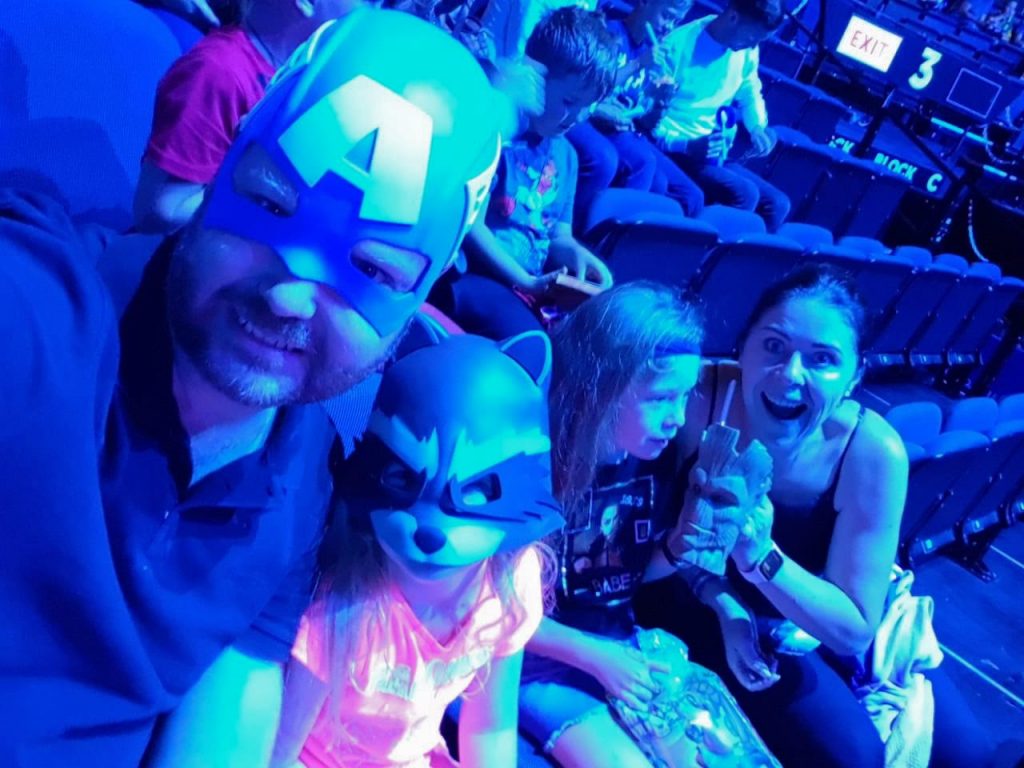 tonic and tiaras review of marvel universe live